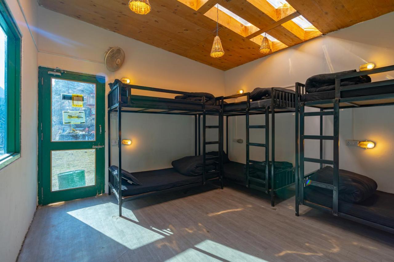 Jungle Hostel By Whoopers Касоль Экстерьер фото