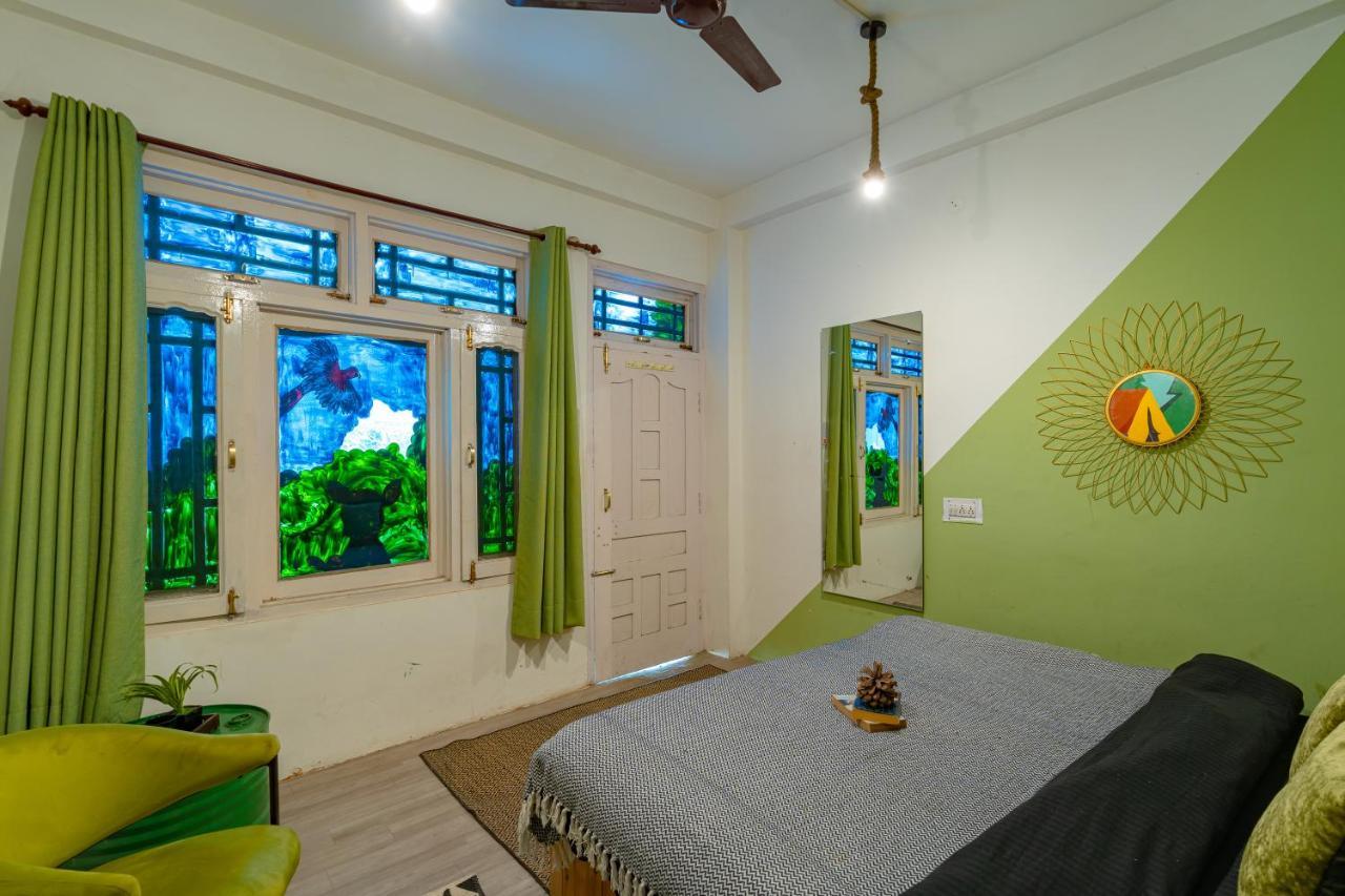 Jungle Hostel By Whoopers Касоль Экстерьер фото